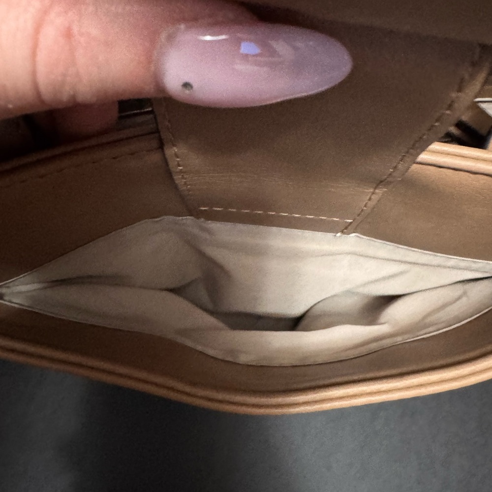 ❌SOLD❌ Nine West Cypress Tan Purse - Picture 8 of 12